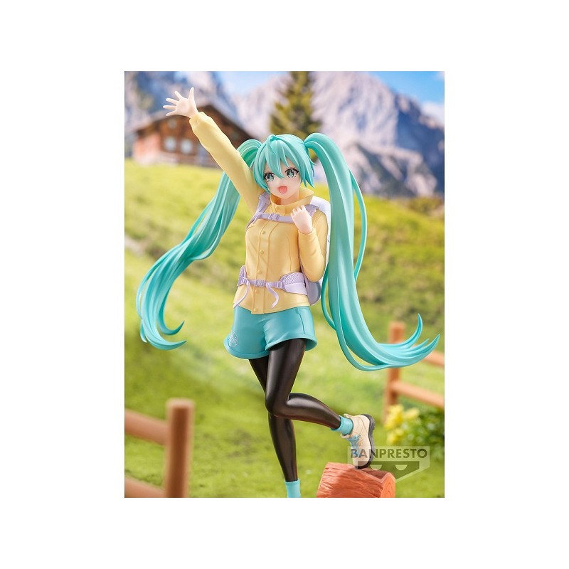 HATSUNE MIKU HOLIDAY MEMORIES MOUNTAIN CLIMBING